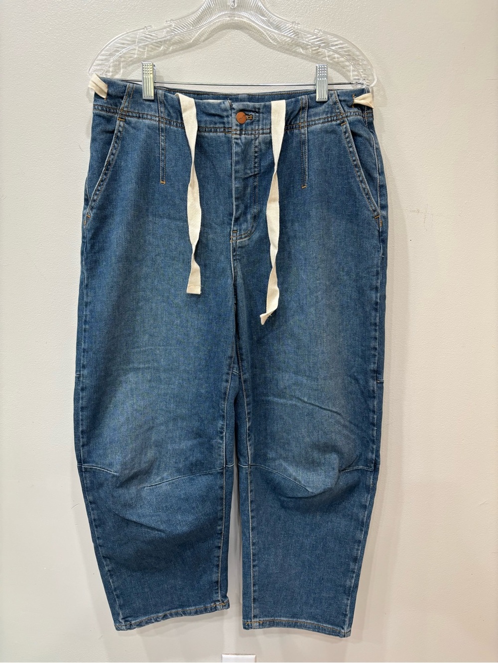 Pilcro Anthropologie Barrel Cropped Tie Relaxed Jeans Women’s Size 28